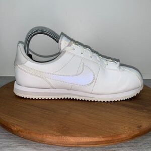 Nike Classic Cortez Women Size 8.5 Youth 7 Triple White Leather Shoes AH7528-104